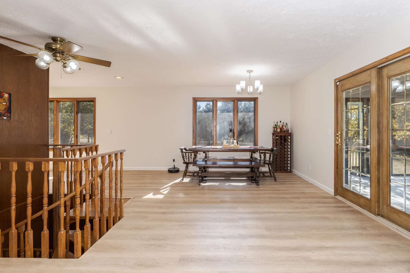 Heyworth, Illinois, 61745, United States, 3 Bedrooms Bedrooms, ,3 BathroomsBathrooms,Residential,For Sale,1989458