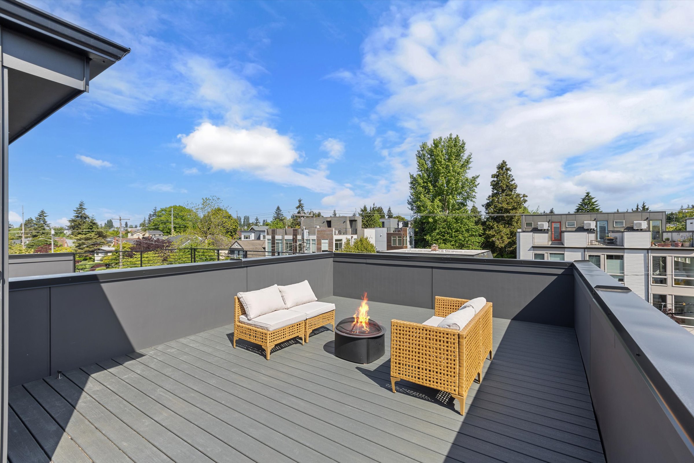  813 NW 63rd St, Seattle, WA 98107 - 物件實景