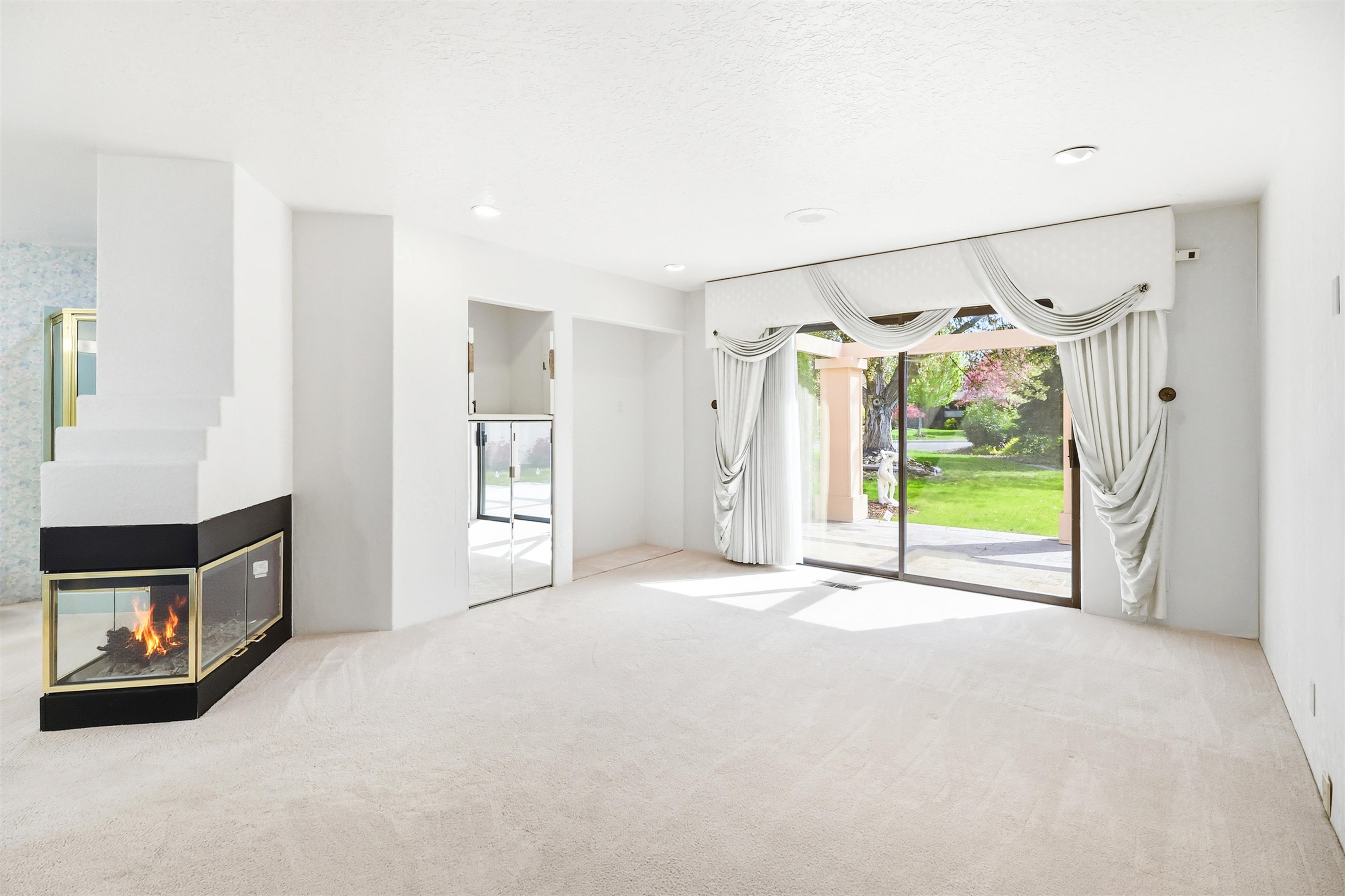  1255 Country Club Rd - 物件實景