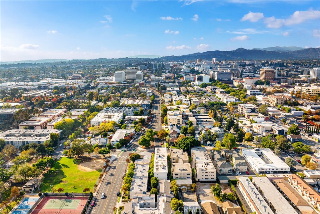 Pasadena, California, 91106, United States, ,Residential,For Sale,1911208