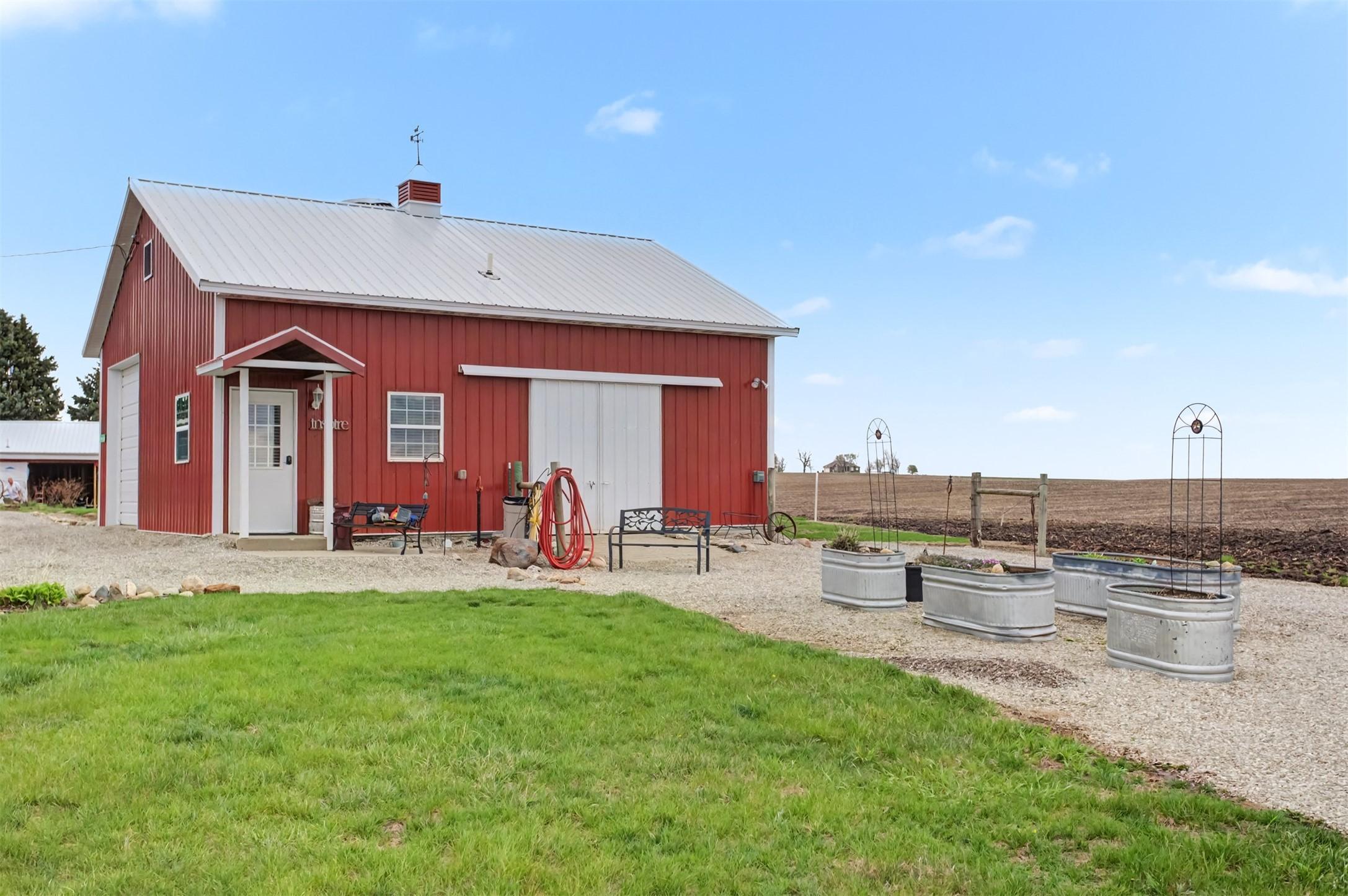 Maxwell, Iowa, 50161, United States, 2 Bedrooms Bedrooms, ,2 BathroomsBathrooms,Residential,For Sale,2037960