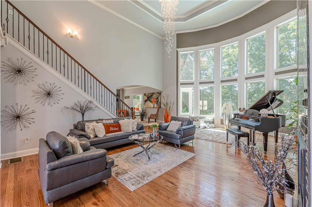 Ellenwood, Georgia, 30294, United States, 5 Bedrooms Bedrooms, ,5 BathroomsBathrooms,Residential,For Sale,1903666