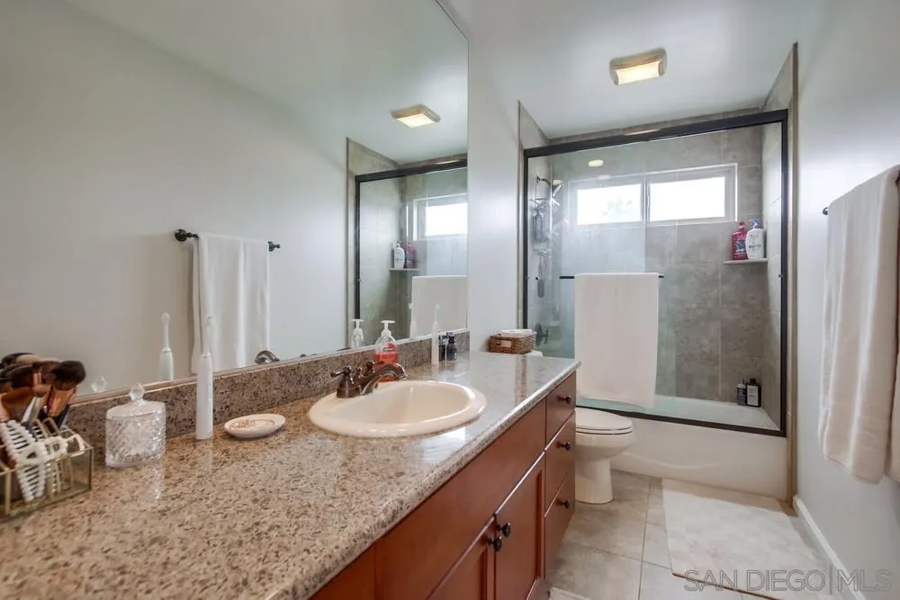 San Diego, California, 92109, United States, 2 Bedrooms Bedrooms, ,3 BathroomsBathrooms,Residential,For Sale,1901118