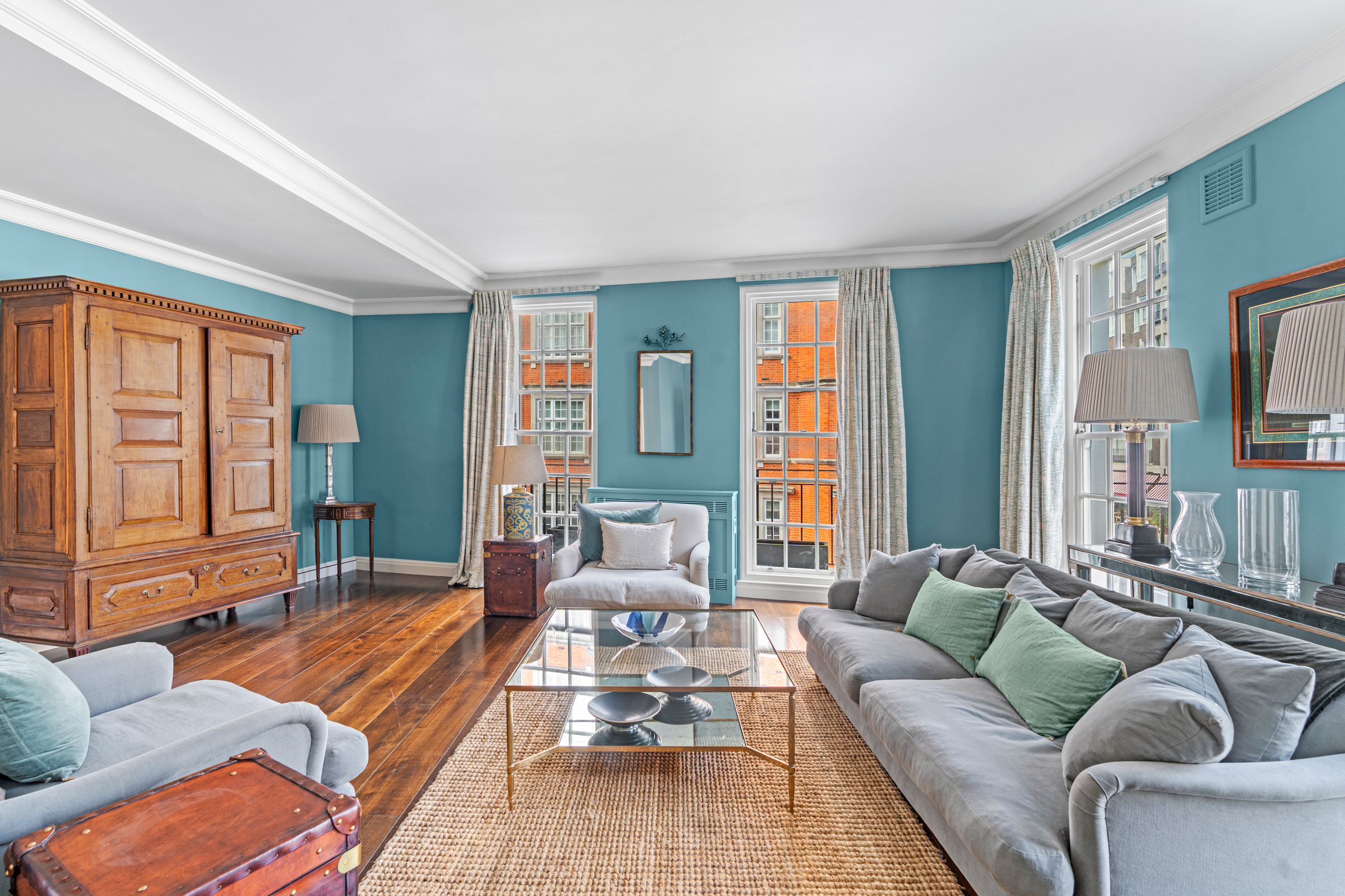  A Four-Bedroom Apartment Moments from Sloane Square with Porter and Parking - 物件實景