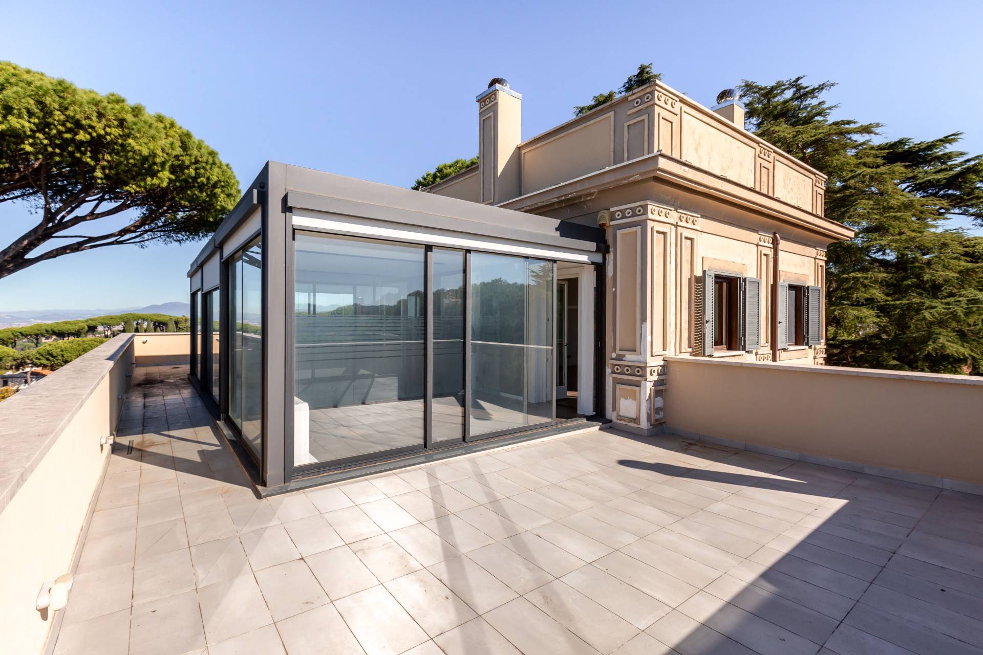 Grottaferrata, Roma, 00046, IT, 4 Bedrooms Bedrooms, ,2 BathroomsBathrooms,Residential,For Sale,1989453