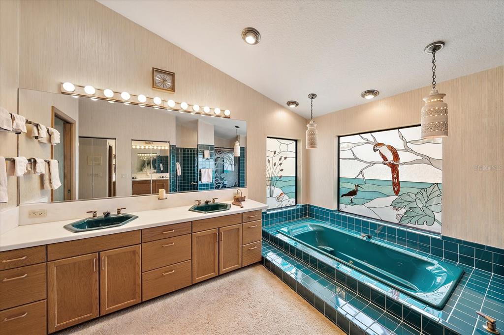 Parrish, Florida, 34219, United States, 4 Bedrooms Bedrooms, ,3 BathroomsBathrooms,Residential,For Sale,1925912
