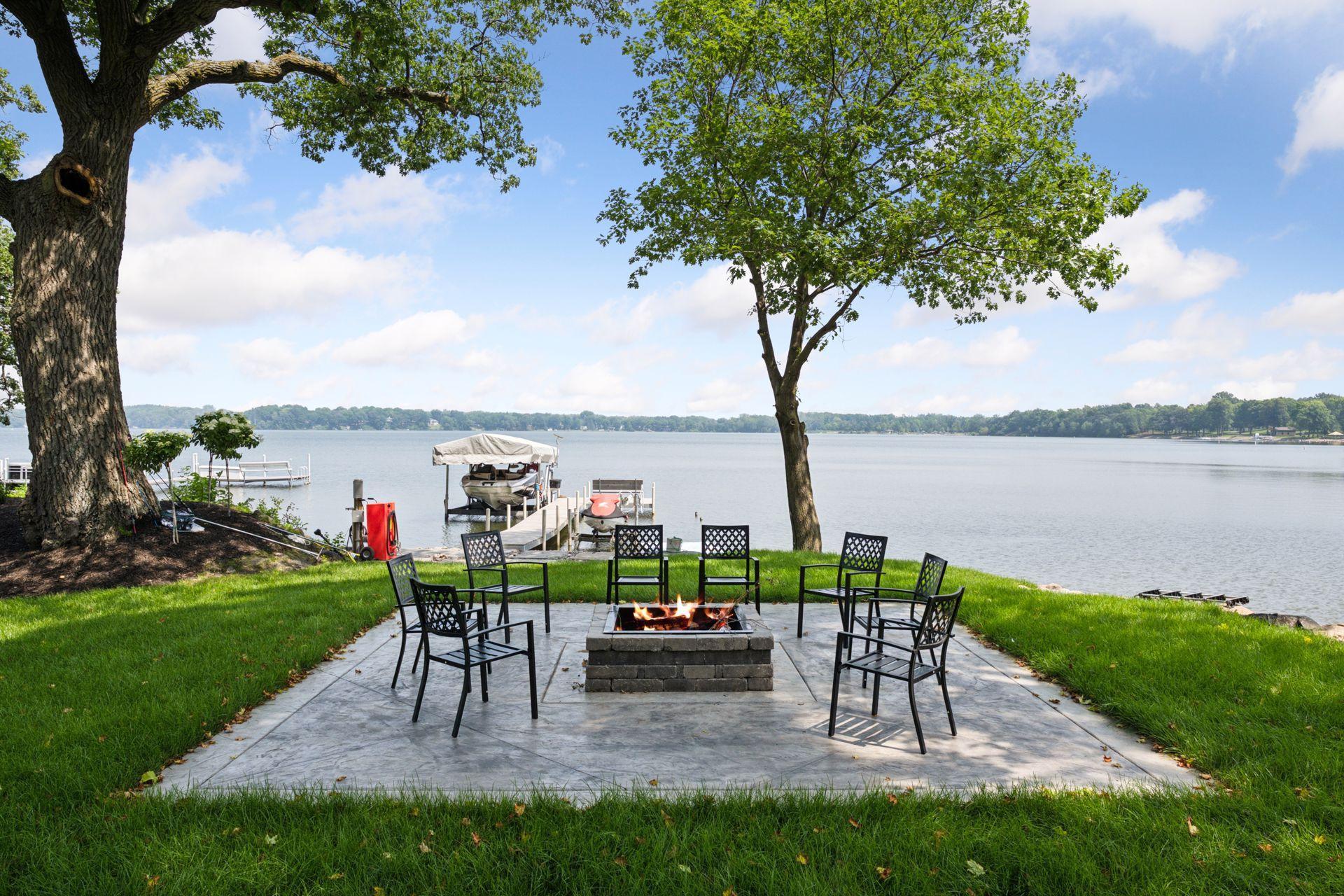 Independence, Minnesota, 55359, United States, 4 Bedrooms Bedrooms, ,4 BathroomsBathrooms,Residential,For Sale,1905991