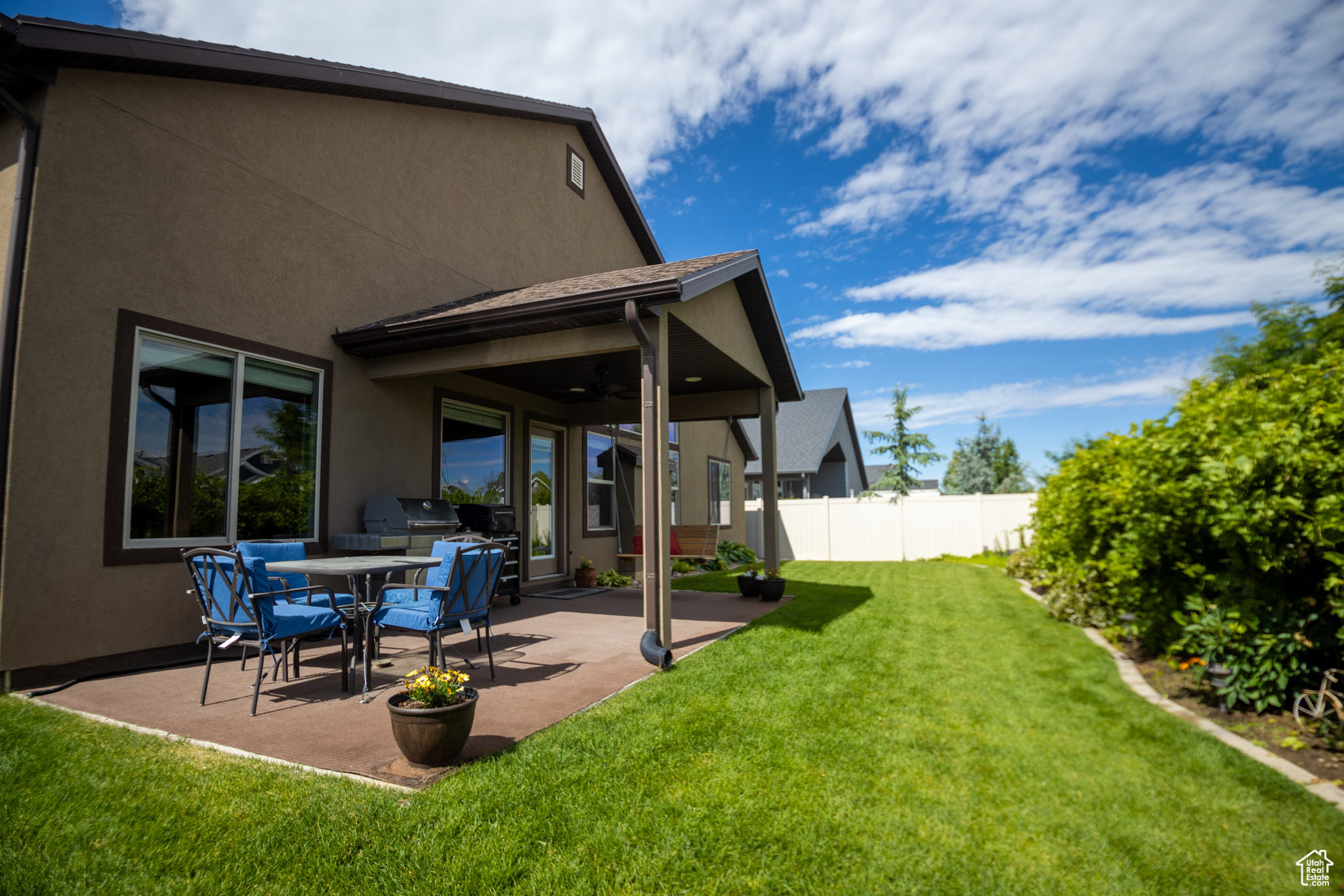 West Haven, Utah, 84401, United States, 2 Bedrooms Bedrooms, ,2 BathroomsBathrooms,Residential,For Sale,1804720