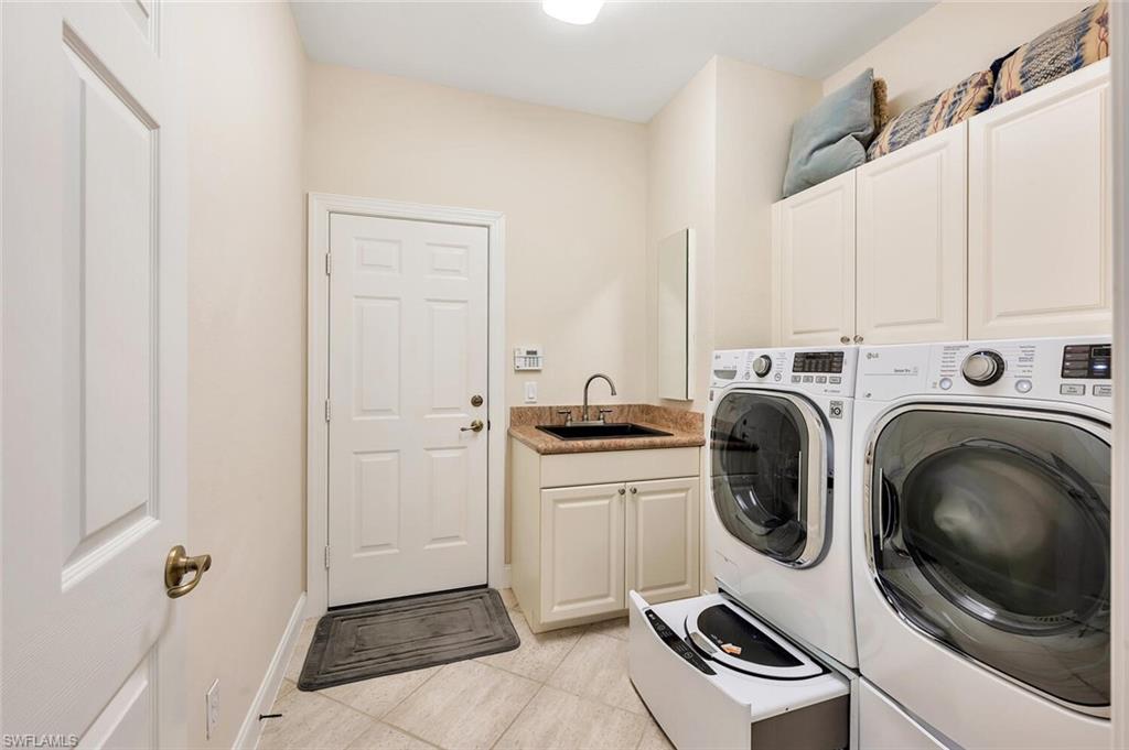 Bonita Springs, Florida, 34135, United States, 4 Bedrooms Bedrooms, ,3 BathroomsBathrooms,Residential,For Sale,1837161