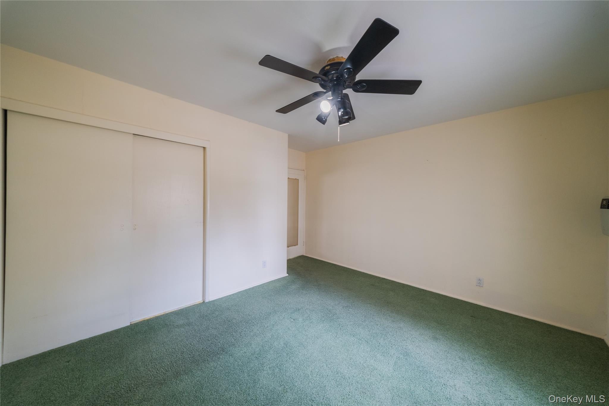  25167 61st Avenue, Little Neck, NY, 11362 - 物件實景