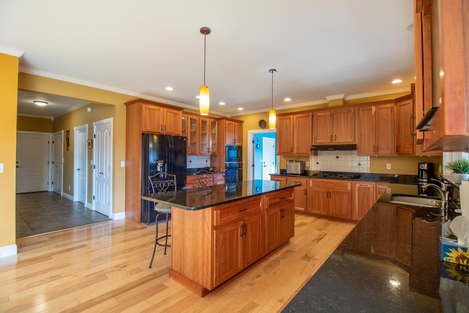 Barton, Vermont, 05822, United States, 6 Bedrooms Bedrooms, ,3 BathroomsBathrooms,Residential,For Sale,1943519