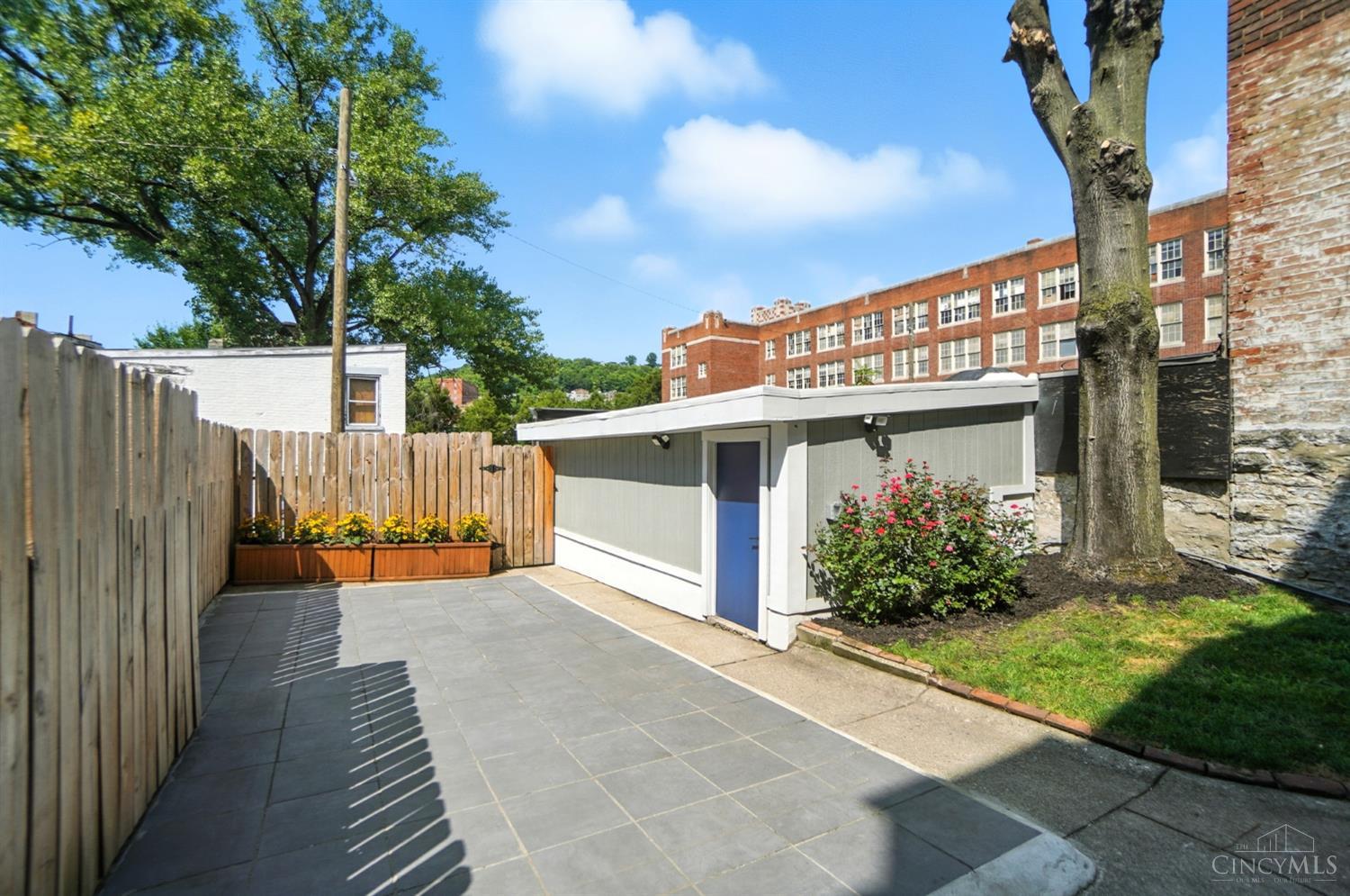 Cincinnati, Ohio, 45214, United States, 4 Bedrooms Bedrooms, ,3 BathroomsBathrooms,Residential,For Sale,1955713