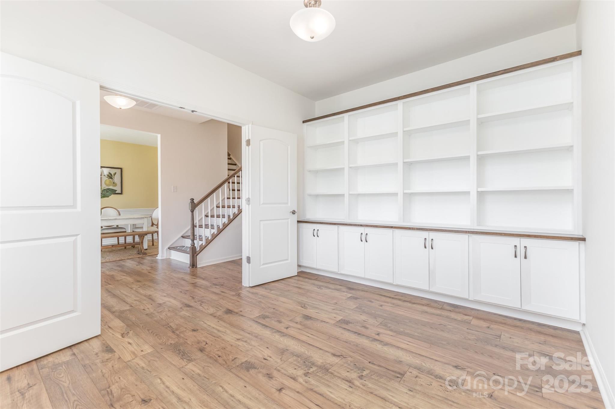 Waxhaw, North Carolina, 28173, United States, 5 Bedrooms Bedrooms, ,5 BathroomsBathrooms,Residential,For Sale,1940426