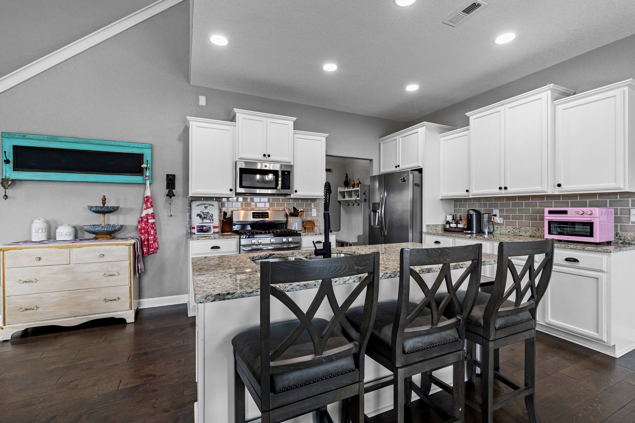 Moyock, Virginia, 23758, United States, 4 Bedrooms Bedrooms, ,3 BathroomsBathrooms,Residential,For Sale,1982515