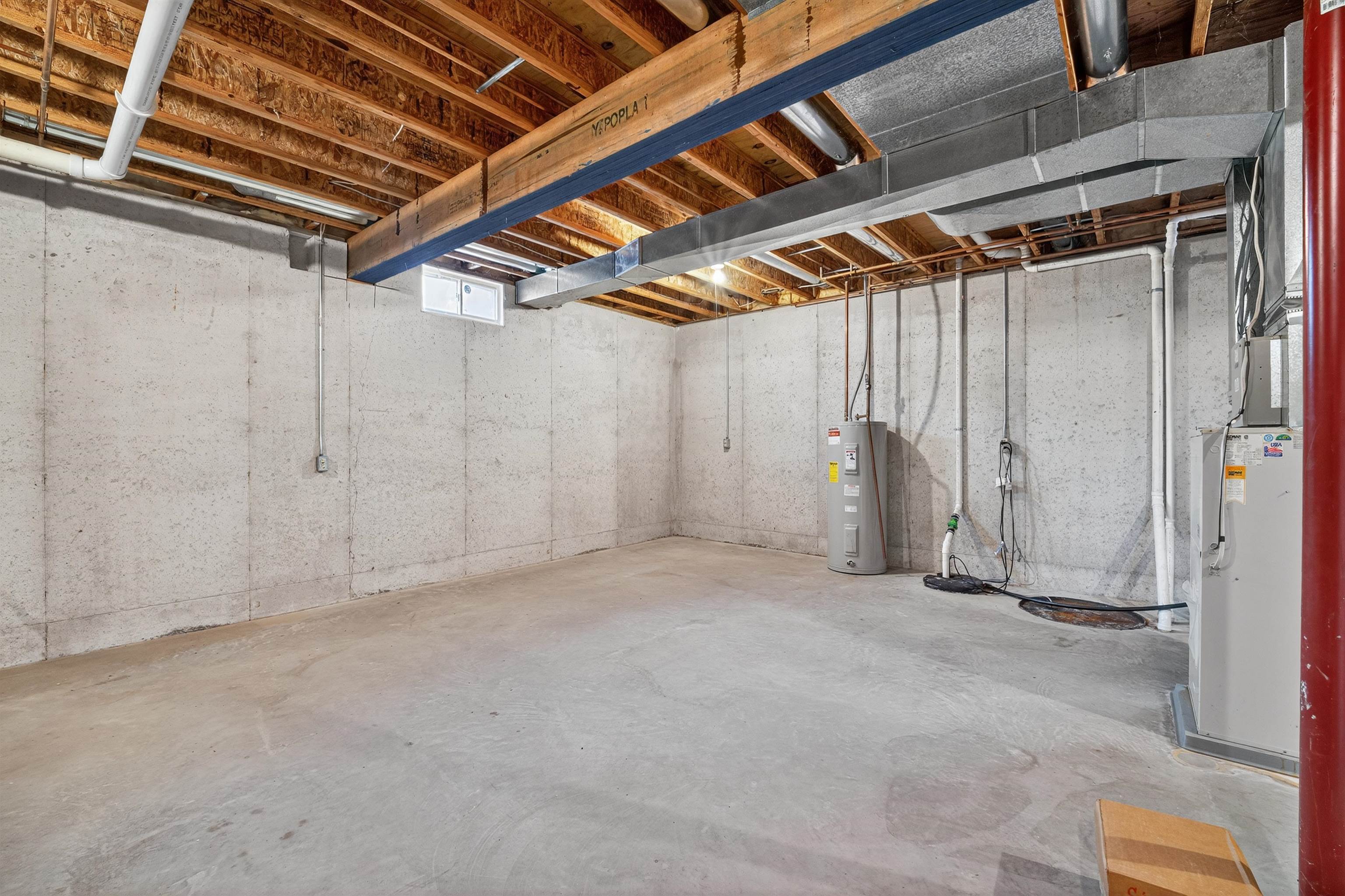 IOLA, Wisconsin, 54945, United States, 2 Bedrooms Bedrooms, ,3 BathroomsBathrooms,Residential,For Sale,1991168