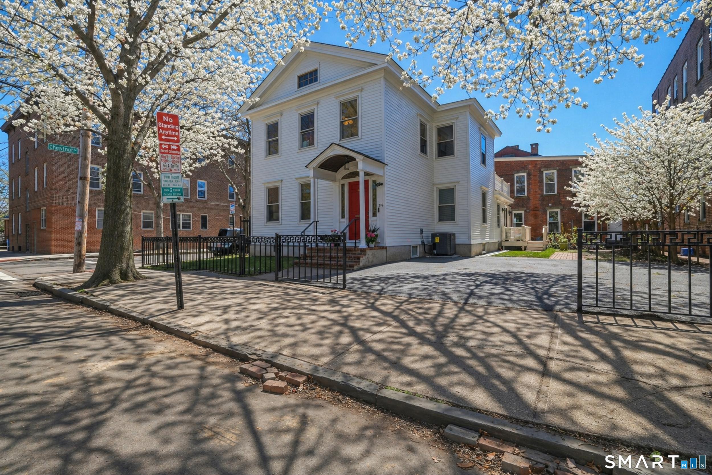 322, Connecticut, 06511, United States, 4 Bedrooms Bedrooms, ,3 BathroomsBathrooms,Residential,For Sale,2040679