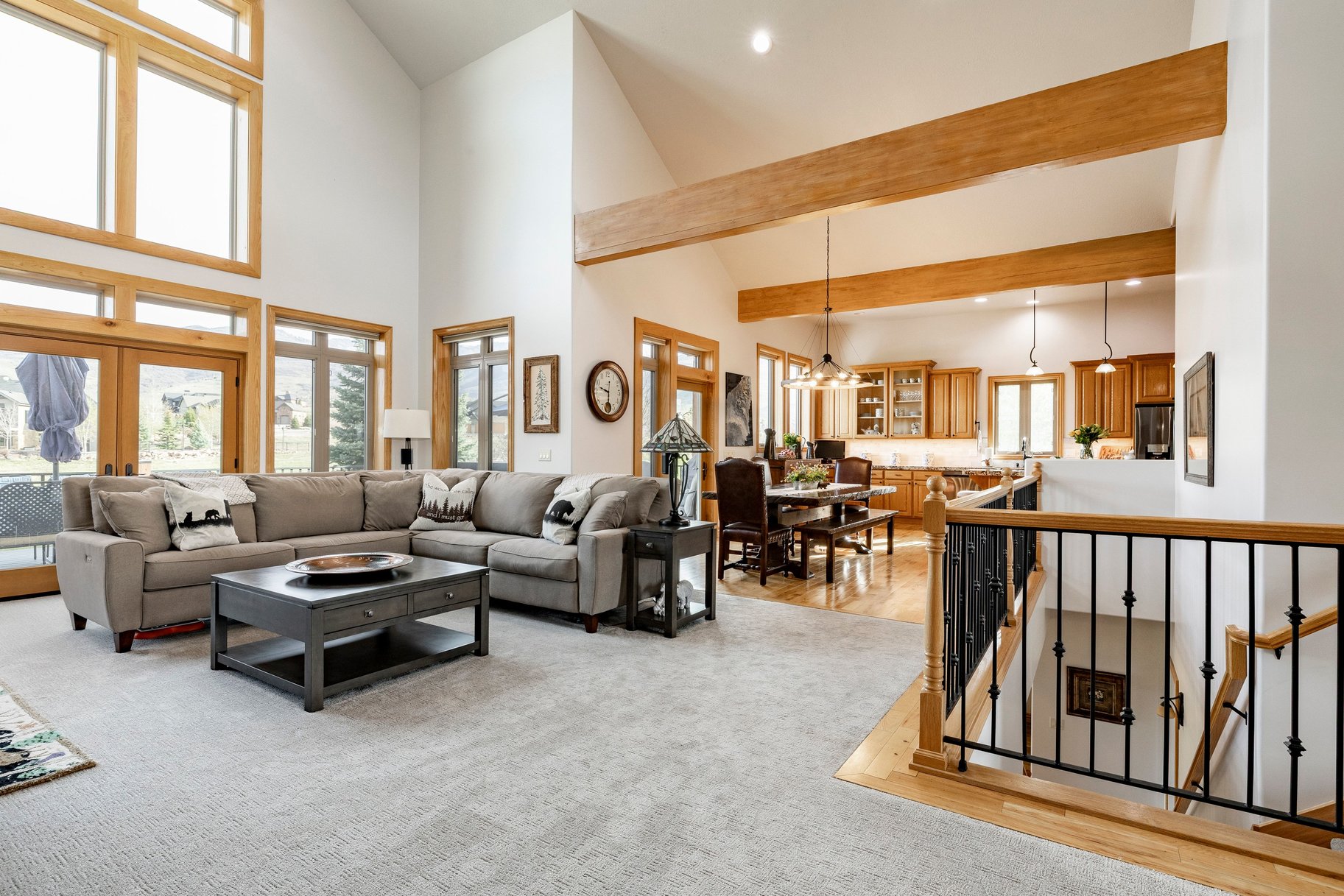  Exquisite Custom Home with 360-Degree Views - 物件實景