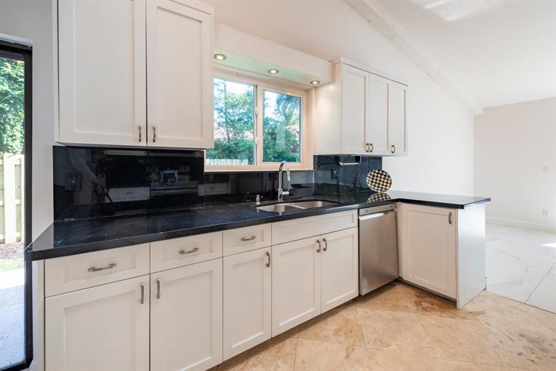 Plantation, Florida, 33322, United States, 4 Bedrooms Bedrooms, ,2 BathroomsBathrooms,Residential,For Sale,1925326