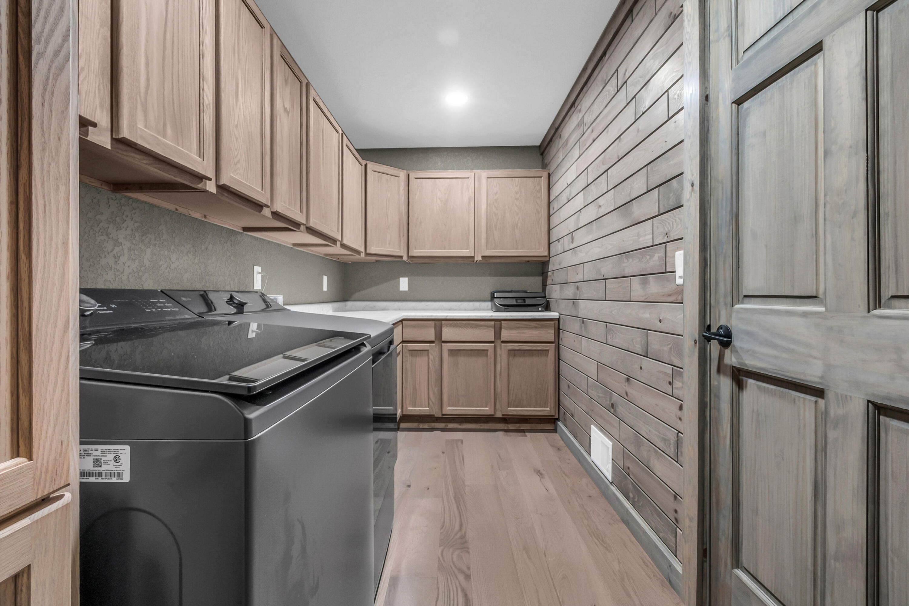 Quincy, Michigan, 49082, United States, 2 Bedrooms Bedrooms, ,3 BathroomsBathrooms,Residential,For Sale,1979767