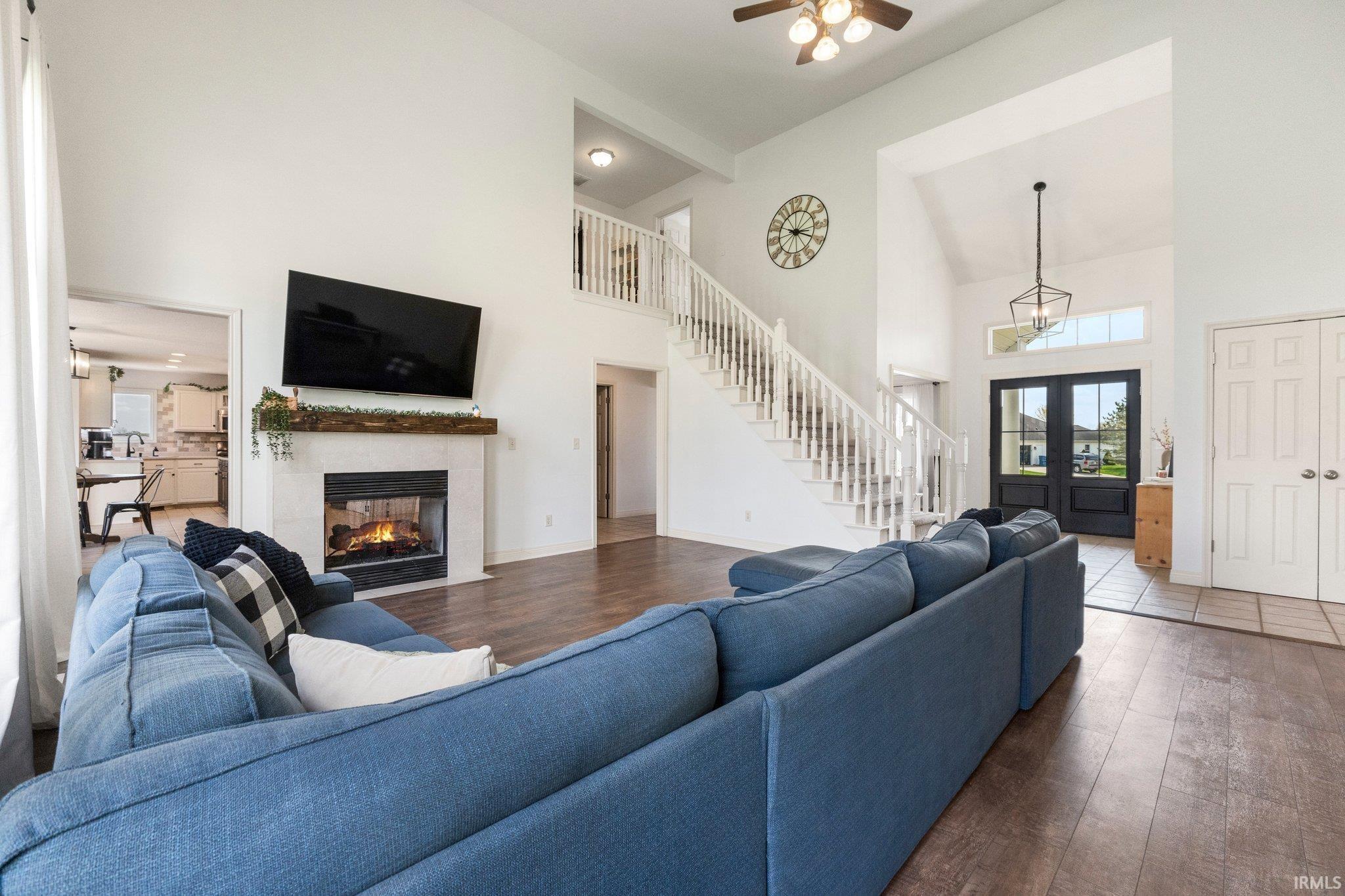 Leo, Indiana, 46765-9347, United States, 4 Bedrooms Bedrooms, ,5 BathroomsBathrooms,Residential,For Sale,1975042