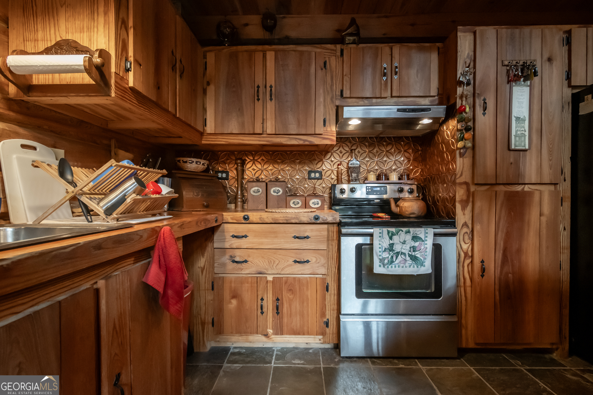 Elberton, Georgia, 30635, United States, 3 Bedrooms Bedrooms, ,3 BathroomsBathrooms,Residential,For Sale,1907088