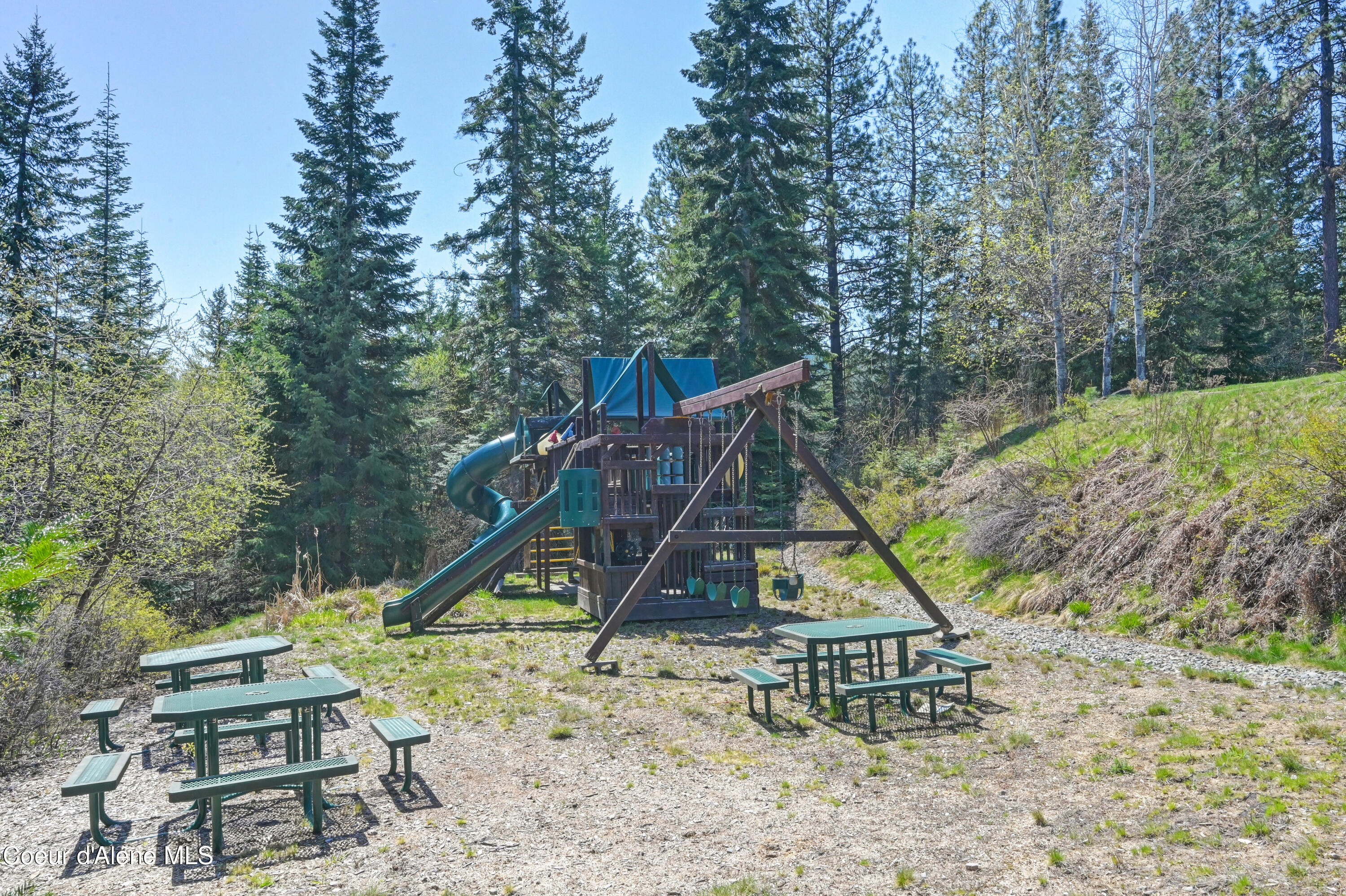 Kingston, Idaho, 83839, United States, 5 Bedrooms Bedrooms, ,Residential,For Sale,1989551