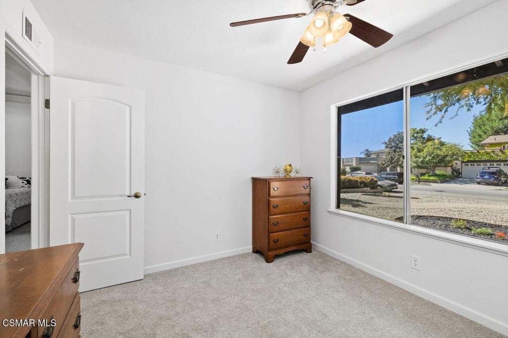 Simi Valley, California, 93065, United States, 3 Bedrooms Bedrooms, ,2 BathroomsBathrooms,Residential,For Sale,1960953