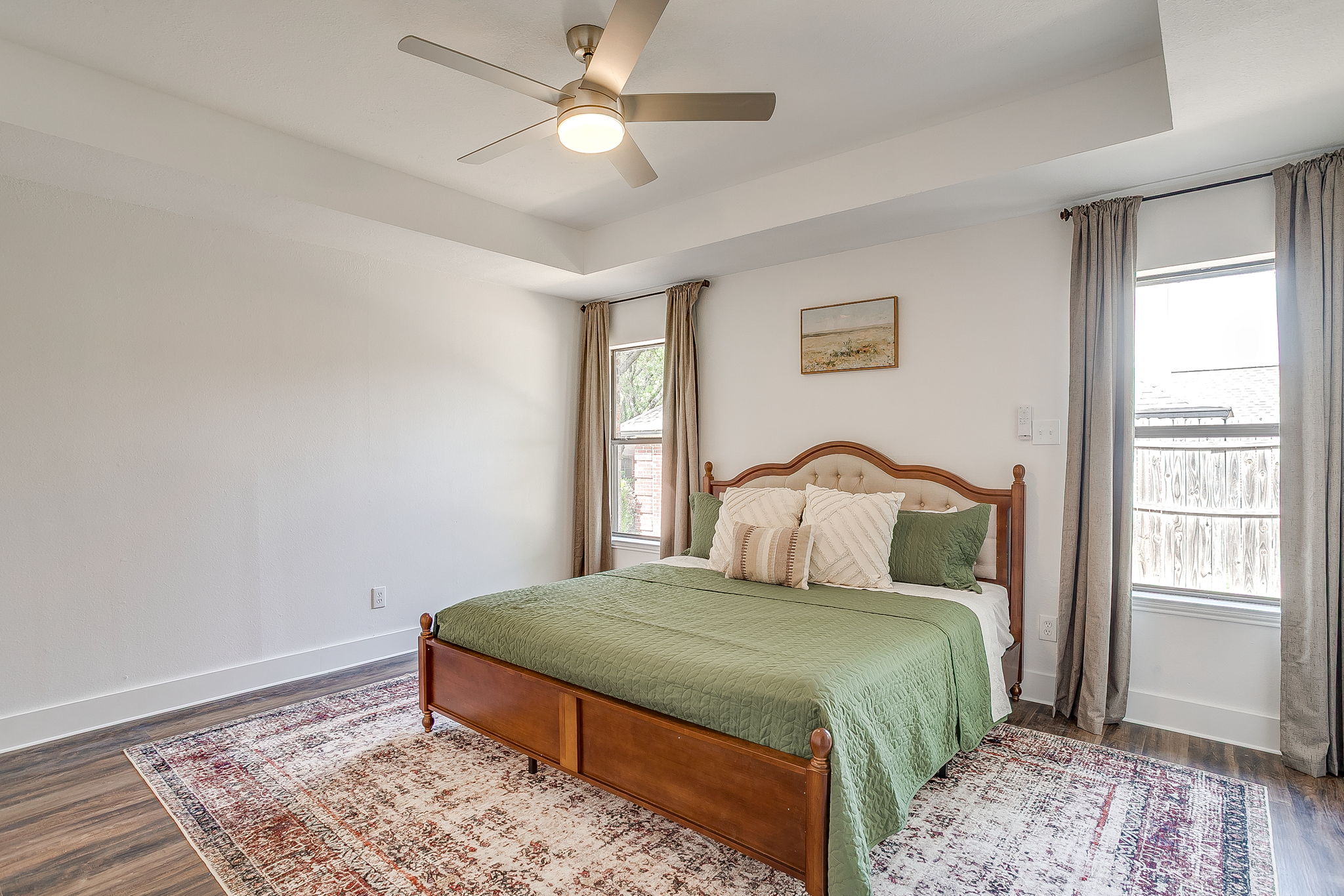  Modern Organic Ranch Retreat in Forest Ridge with Designer Remodel & Flex Space - 物件實景