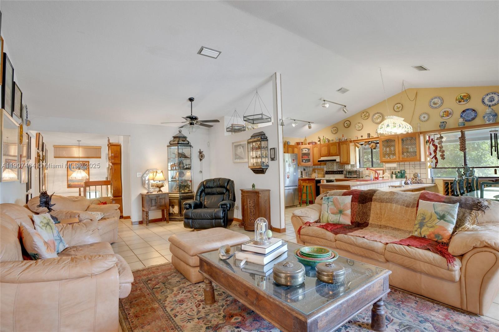 Cutler Bay, Florida, 33189, United States, 3 Bedrooms Bedrooms, ,2 BathroomsBathrooms,Residential,For Sale,1986466