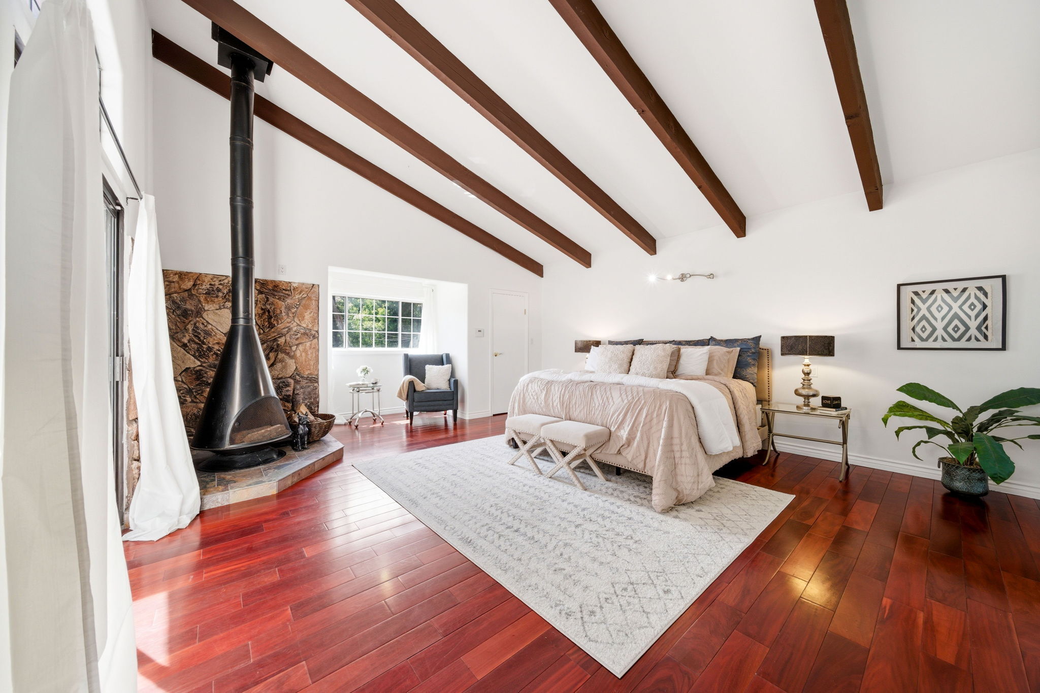  4115 Laurelgrove Ave - 物件實景