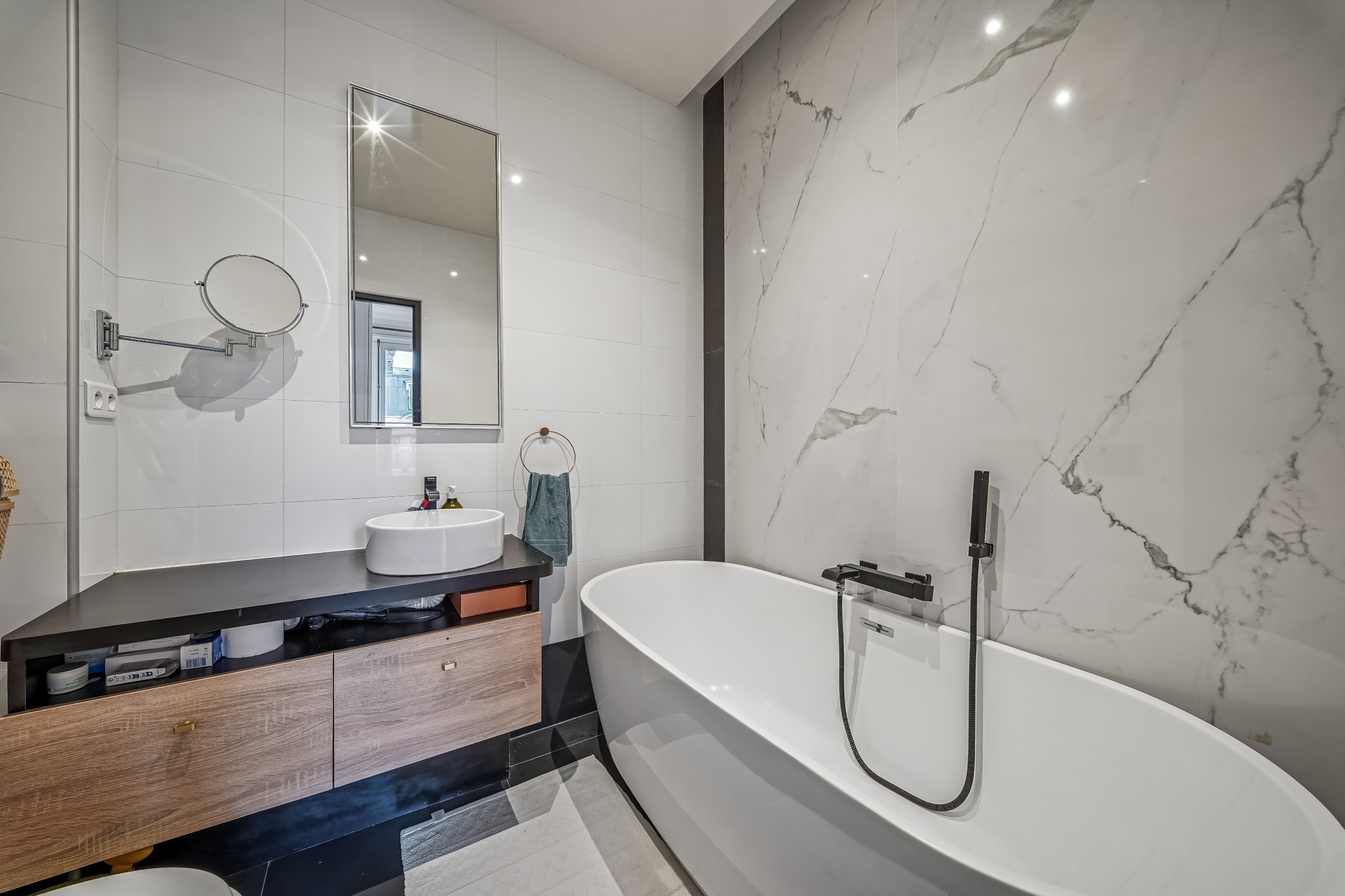  Top floor with exceptional volumes - Opera - 物件實景