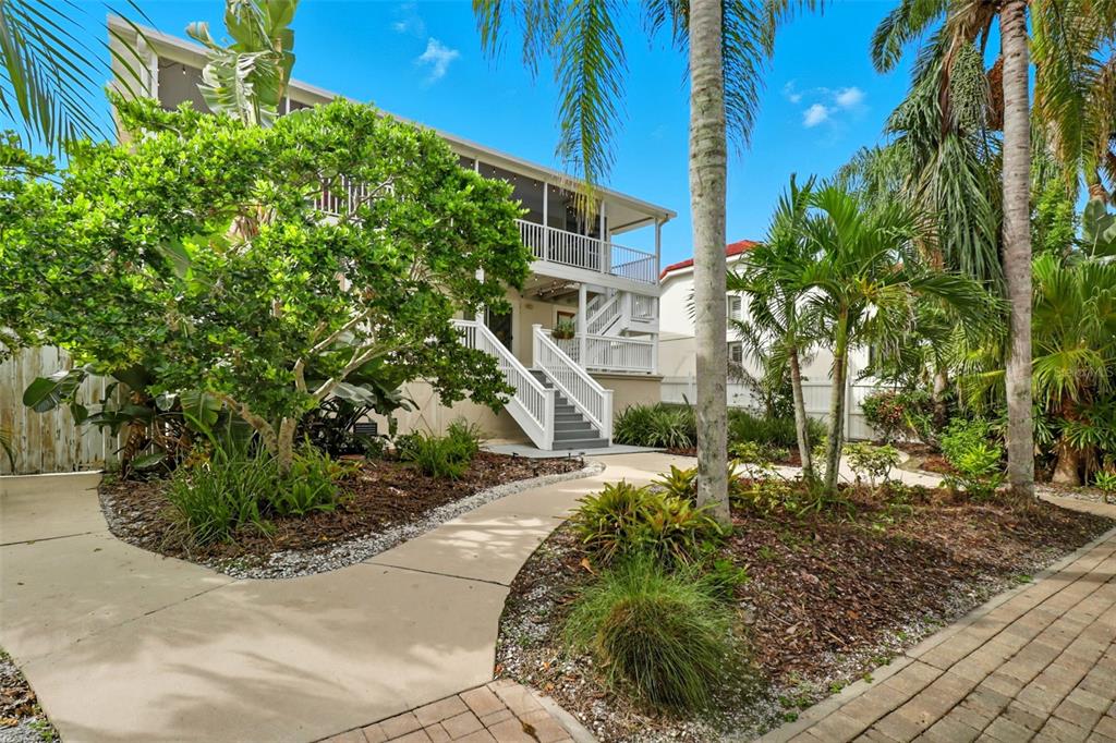 Palm Harbor, Florida, 34683, United States, 4 Bedrooms Bedrooms, ,4 BathroomsBathrooms,Residential,For Sale,1989104