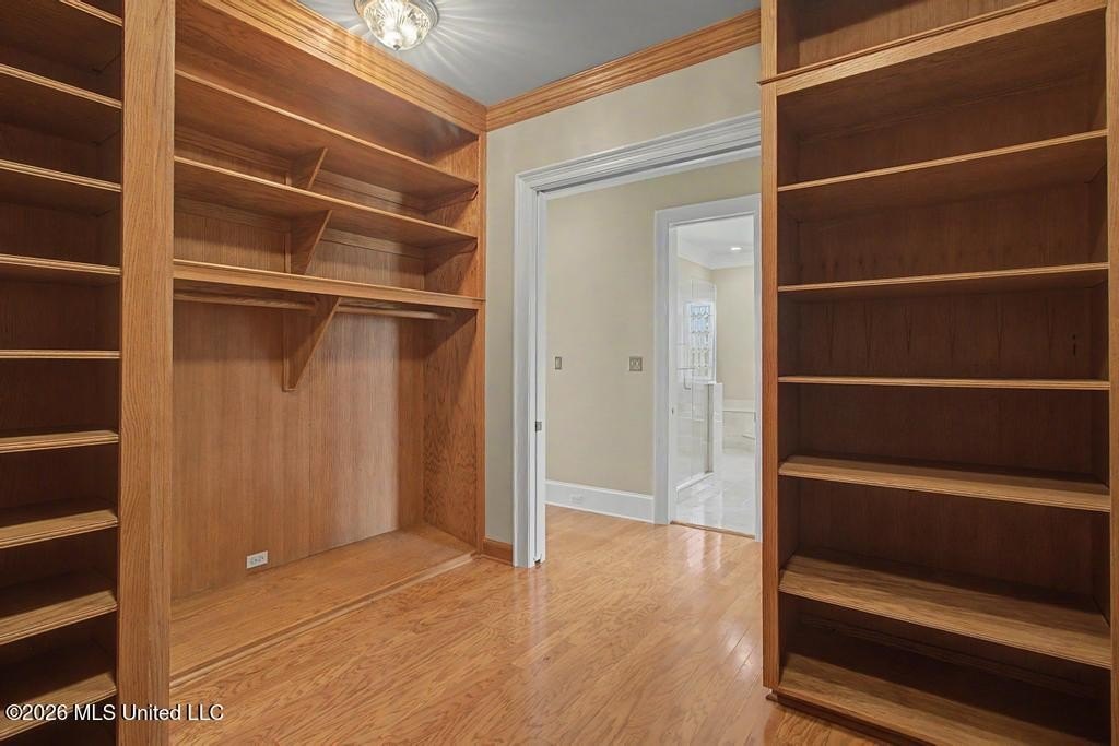 Gulfport, Mississippi, 39503, United States, 6 Bedrooms Bedrooms, ,7 BathroomsBathrooms,Residential,For Sale,2048640