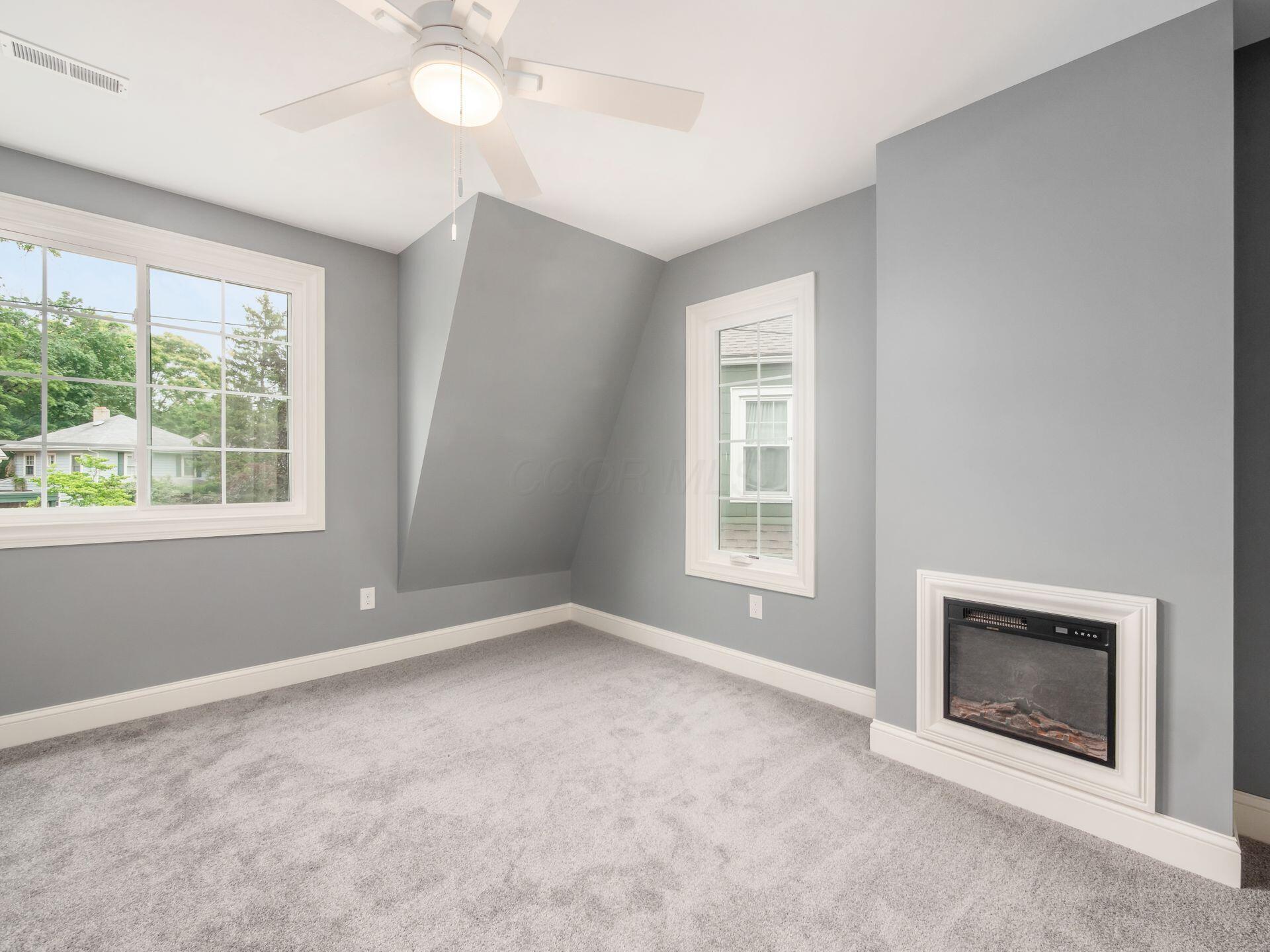 Columbus, Ohio, 43202, United States, 5 Bedrooms Bedrooms, ,4 BathroomsBathrooms,Residential,For Sale,1988321