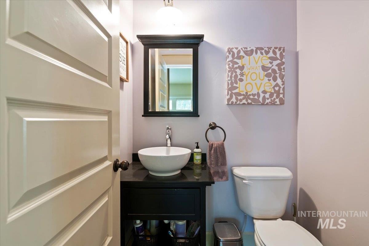 1878 Sheep Hill Ct, Meridian, Idaho, 83646, United States, 4 Bedrooms Bedrooms, ,3 BathroomsBathrooms,Residential,For Sale,1878 Sheep Hill Ct,1434247