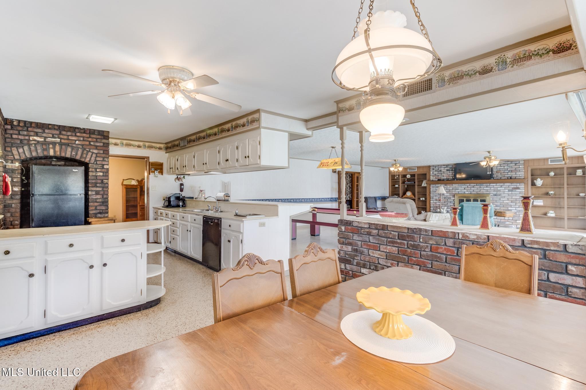 Long Beach, Mississippi, 39560, United States, 5 Bedrooms Bedrooms, ,4 BathroomsBathrooms,Residential,For Sale,1939347