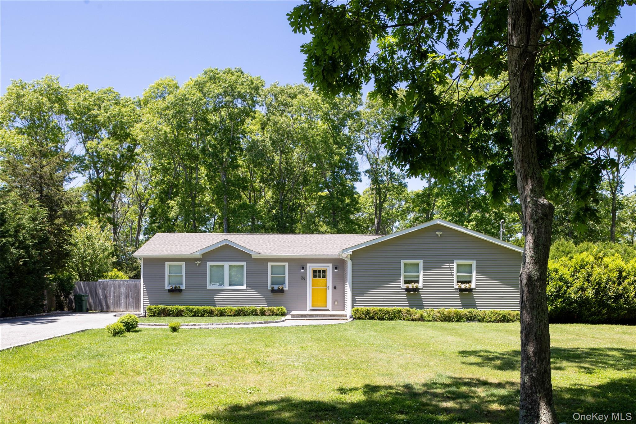  29 Matthews Drive, Speonk, NY, 11972 - 物件實景