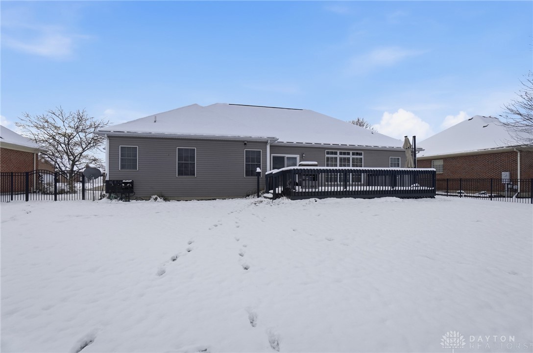 Troy, Ohio, 45373, United States, 4 Bedrooms Bedrooms, ,3 BathroomsBathrooms,Residential,For Sale,2002244