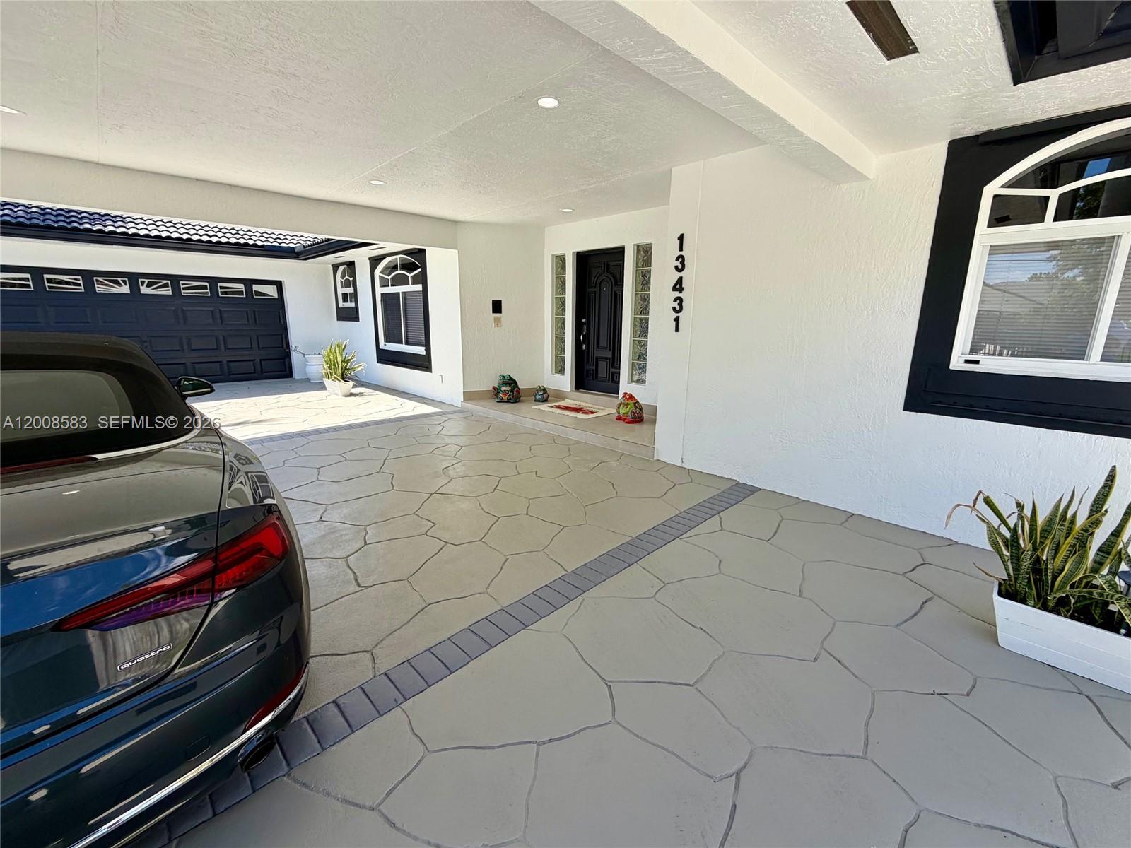 Miami, Florida, 33175, United States, 5 Bedrooms Bedrooms, ,3 BathroomsBathrooms,Residential,For Sale,2040426