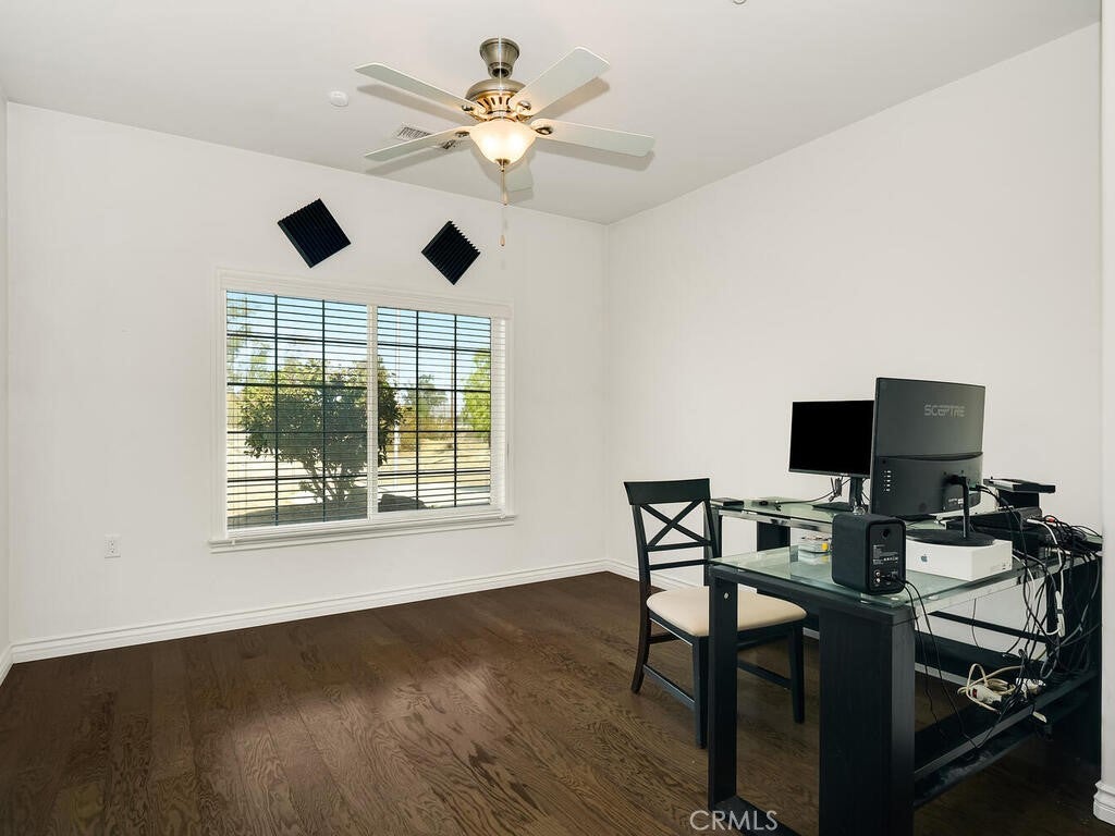 Menifee, California, 92596, United States, 4 Bedrooms Bedrooms, ,2 BathroomsBathrooms,Residential,For Sale,1989483