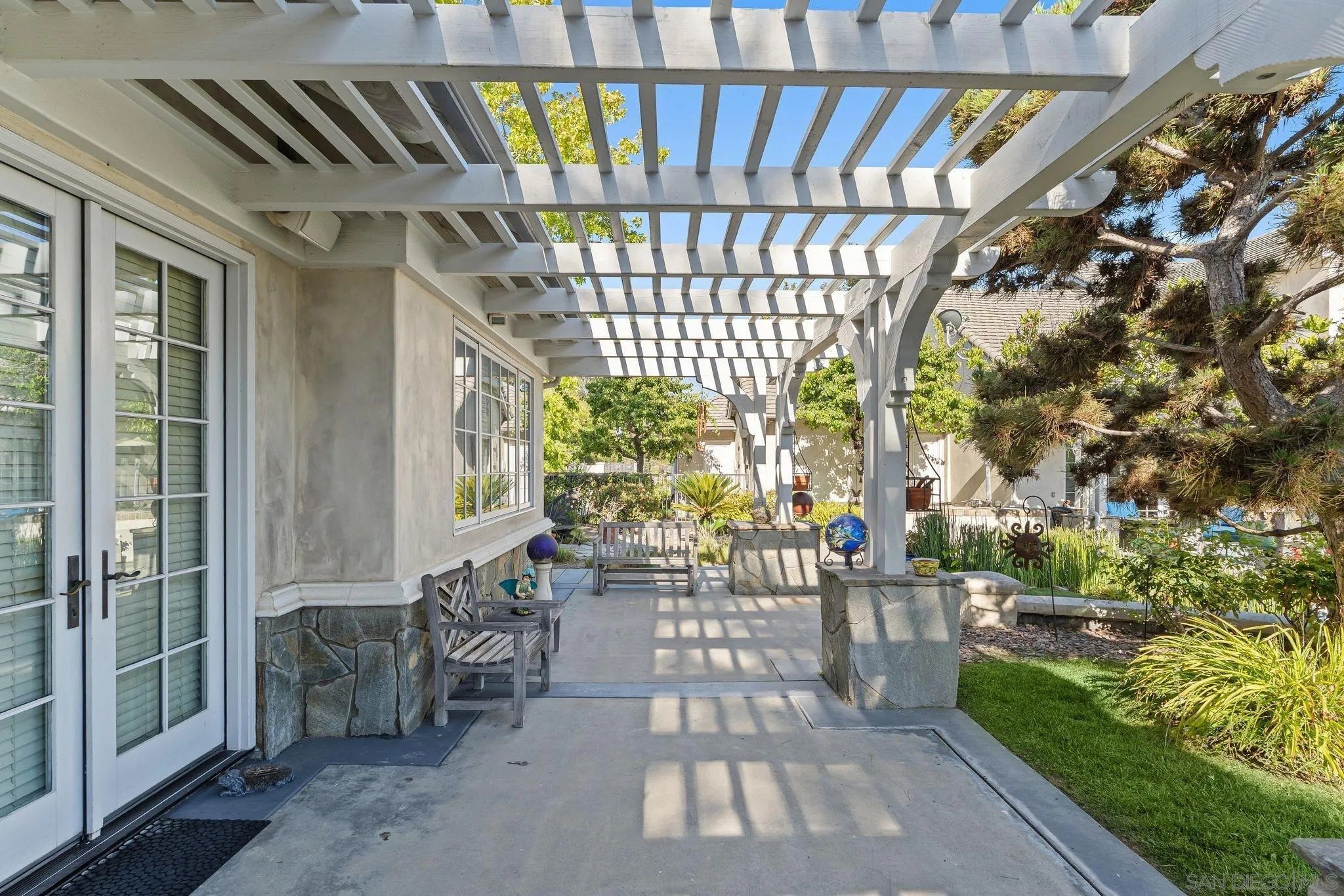 Rancho Santa Fe, California, 92067, United States, 5 Bedrooms Bedrooms, ,7 BathroomsBathrooms,Residential,For Sale,1901457