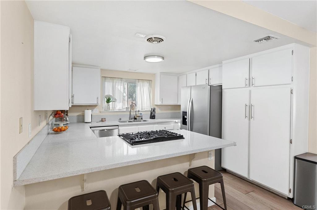 Redlands, California, 92374, United States, 3 Bedrooms Bedrooms, ,2 BathroomsBathrooms,Residential,For Sale,1994273