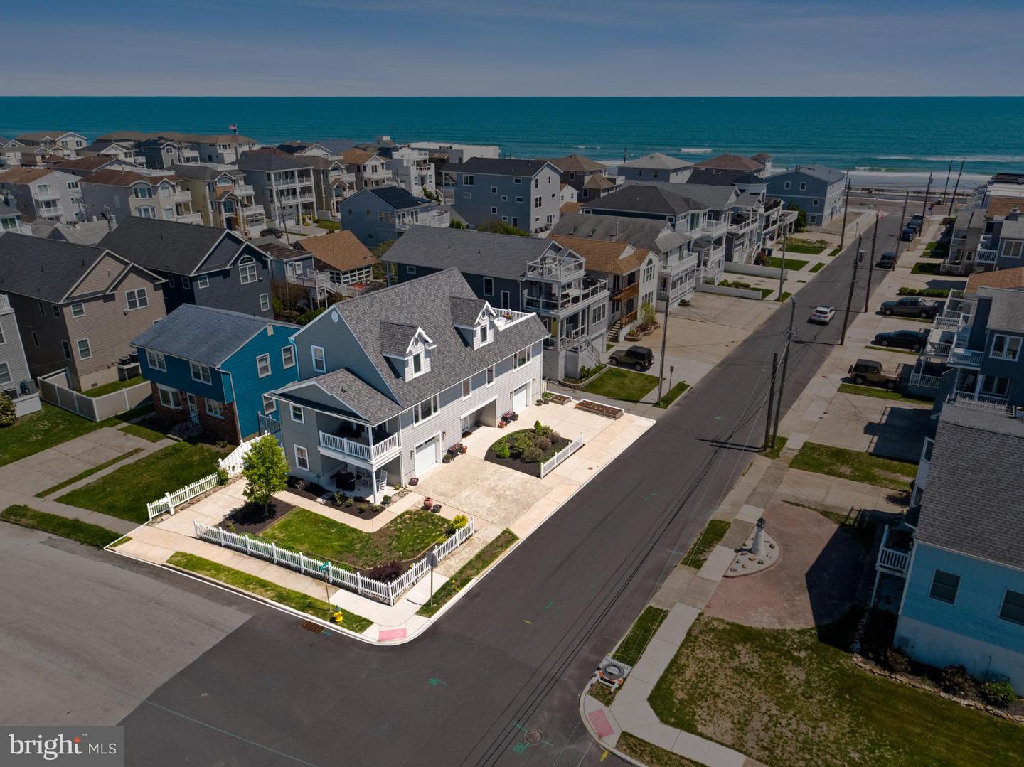 Brigantine, New Jersey, 08203, United States, 4 Bedrooms Bedrooms, ,3 BathroomsBathrooms,Residential,For Sale,1804844