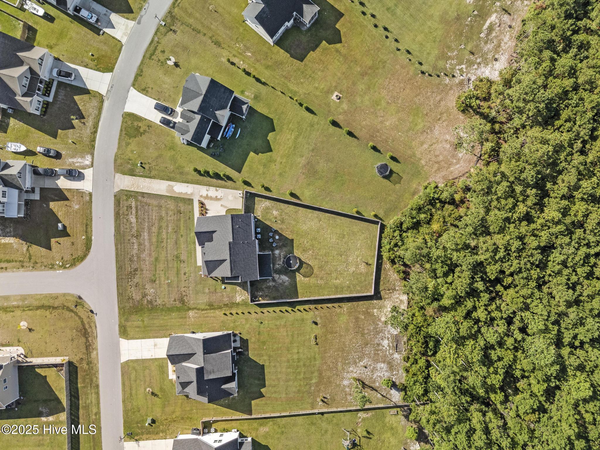 Peletier, North Carolina, 28584, United States, 4 Bedrooms Bedrooms, ,3 BathroomsBathrooms,Residential,For Sale,1976266