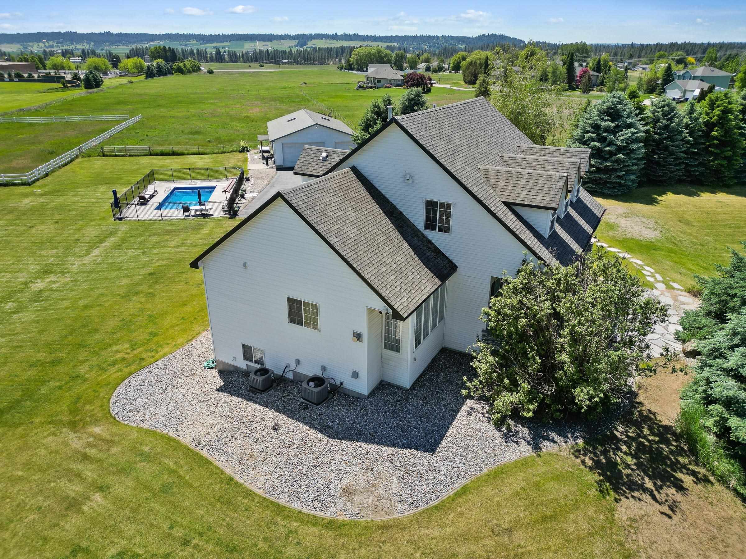 Mead, Washington, 99021, United States, 5 Bedrooms Bedrooms, ,5 BathroomsBathrooms,Residential,For Sale,1838740