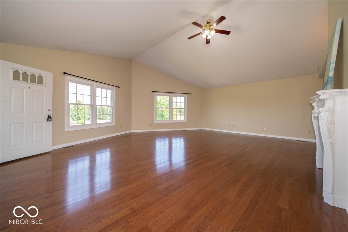 Noblesville, Indiana, 46060, United States, 4 Bedrooms Bedrooms, ,3 BathroomsBathrooms,Residential,For Sale,2048324