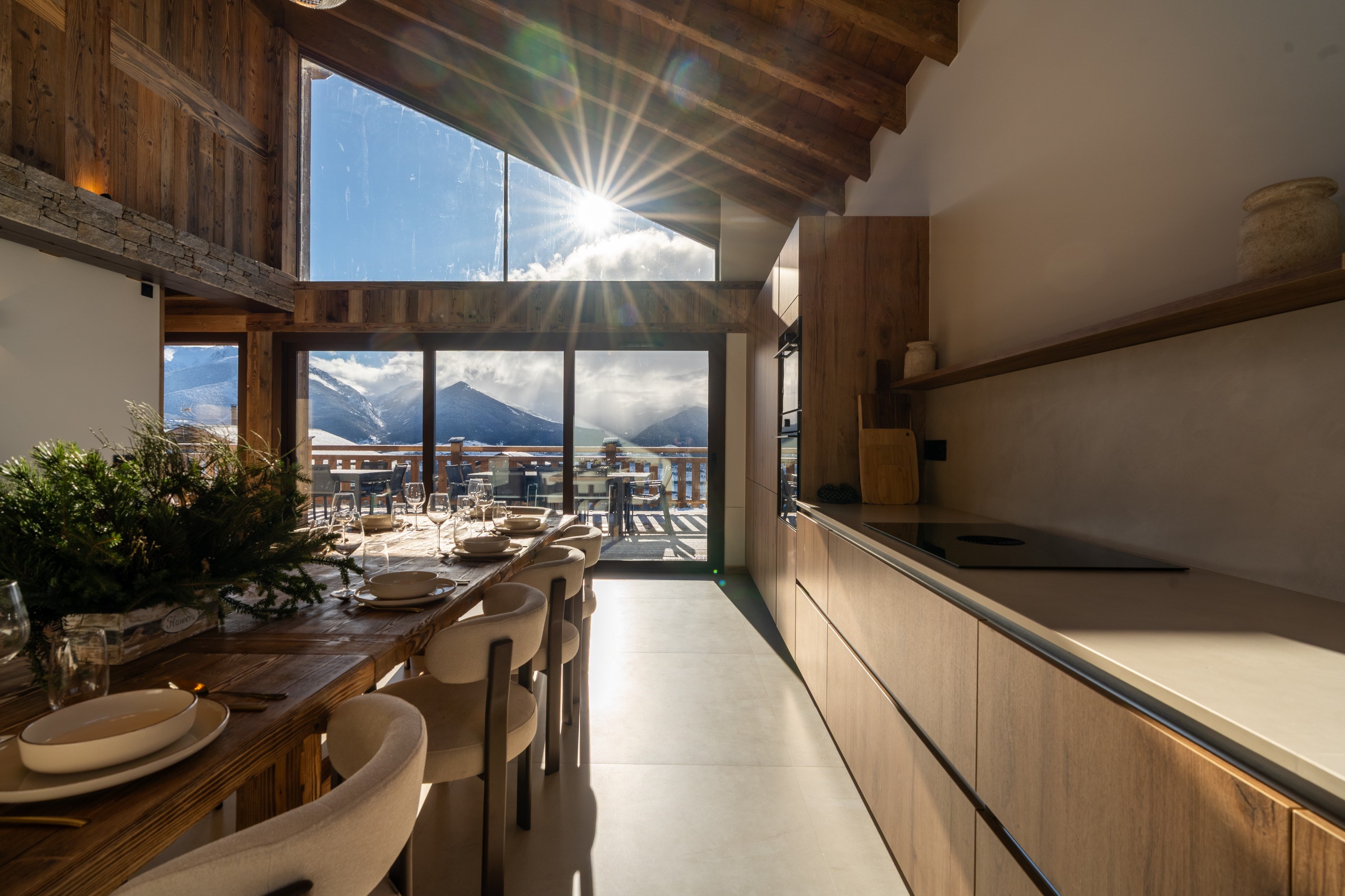  Exceptional New Chalet with Panoramic Views and High-End Features - 物件實景