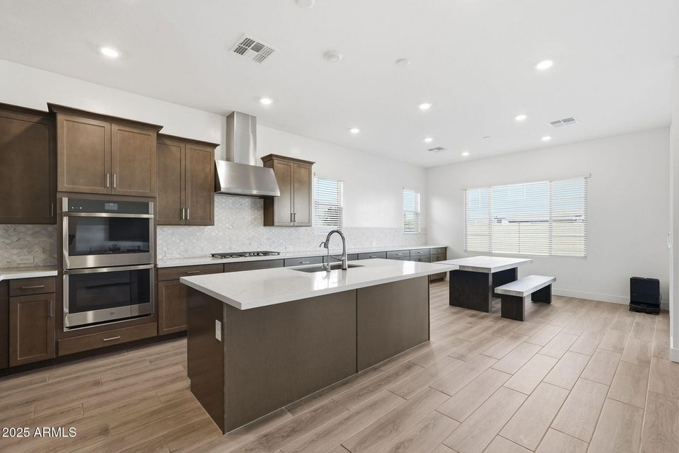 Queen Creek, Arizona, 85142, United States, 3 Bedrooms Bedrooms, ,3 BathroomsBathrooms,Residential,For Sale,2006061