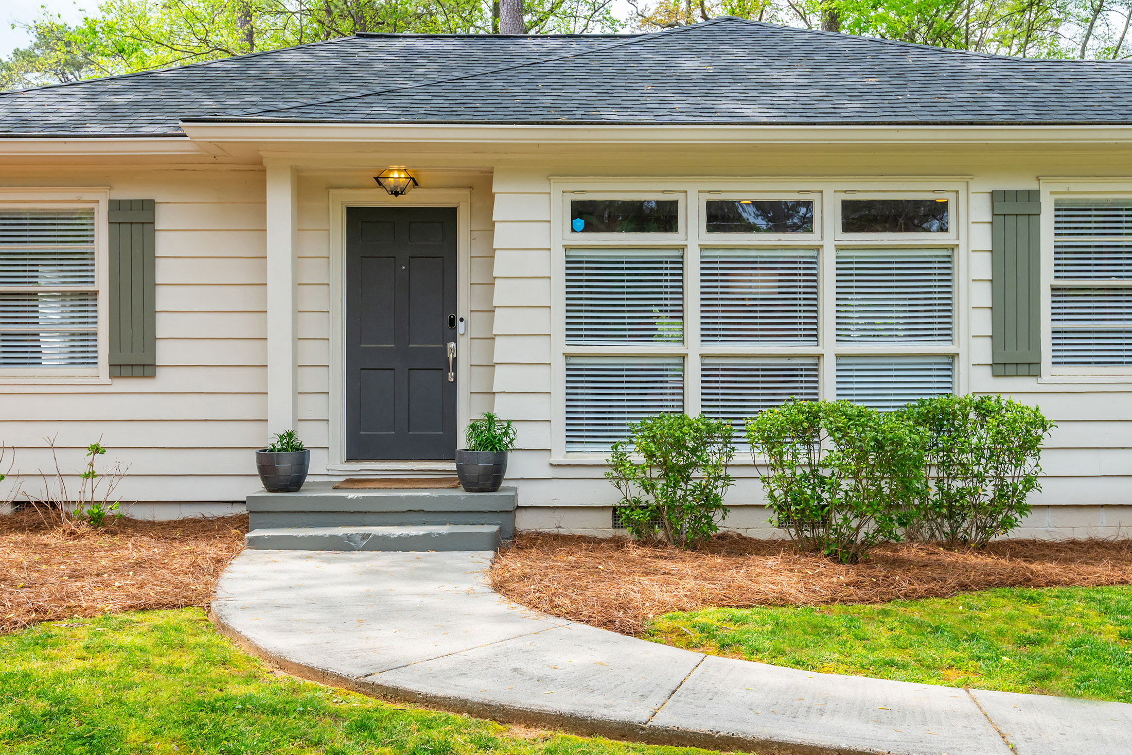  Beautifully Updated Cottage in the Heart of Martin Manor in Buckhead - 物件實景