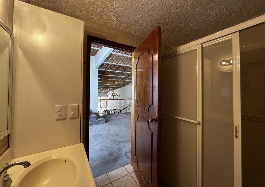 Zapopan, Jalisco, 45050, Mexico, 4 Bedrooms Bedrooms, ,4 BathroomsBathrooms,Residential,For Sale,1821564